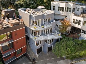 3513 S Leschi Place, Seattle WA 98144