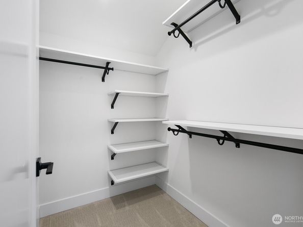 320 N 84th Street, Seattle WA 98103