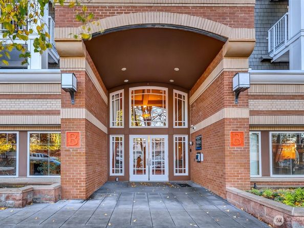 1545 NW 57th Street 306, Seattle WA 98107