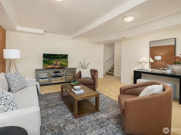 12046 89th Place NE, Kirkland WA 98034