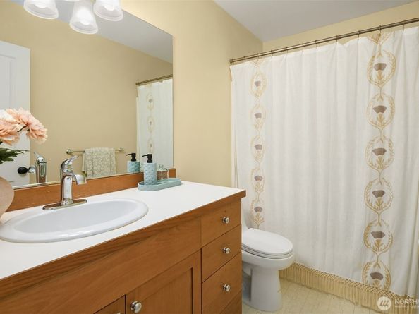 12046 89th Place NE, Kirkland WA 98034