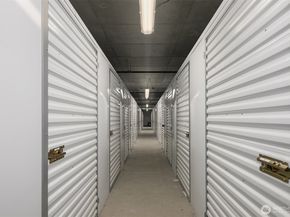 4609 Union Bay Place NE 551, Seattle WA 98105