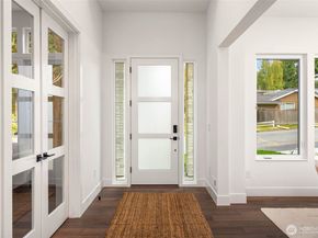 10620 NE 28th Place, Bellevue WA 98004