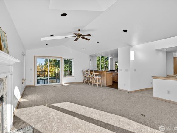 1902 Clover Place, Mukilteo WA 98275