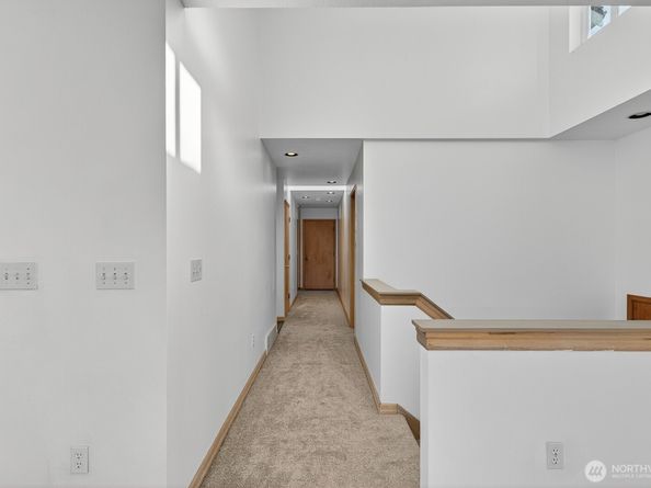 1902 Clover Place, Mukilteo WA 98275