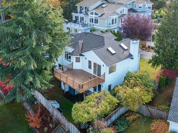 1902 Clover Place, Mukilteo WA 98275