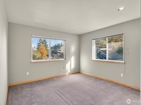 1902 Clover Place, Mukilteo WA 98275