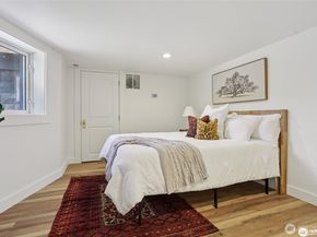 2233 2nd Avenue W, Seattle WA 98119