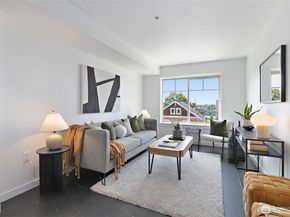 1909 10th Avenue W 203, Seattle WA 98119