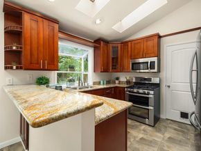3013 230th Place NE, Sammamish WA 98074