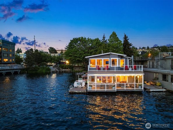 2241 Fairview Avenue E C, Seattle WA 98102