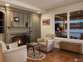 2241 Fairview Avenue E C, Seattle WA 98102