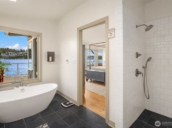 2241 Fairview Avenue E C, Seattle WA 98102