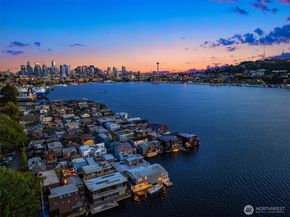 2241 Fairview Avenue E C, Seattle WA 98102