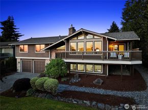 6210 105th Avenue NE, Kirkland WA 98033