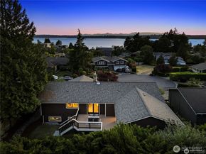 6210 105th Avenue NE, Kirkland WA 98033