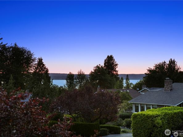 6210 105th Avenue NE, Kirkland WA 98033