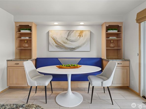 6210 105th Avenue NE, Kirkland WA 98033