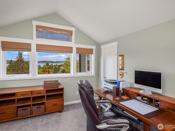 4411 NE 90th Street, Seattle WA 98115