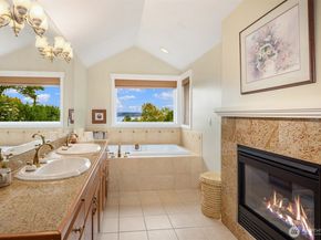 4411 NE 90th Street, Seattle WA 98115