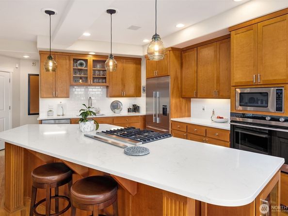 4411 NE 90th Street, Seattle WA 98115