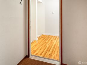 17514 SE 151th Avenue 12, Renton WA 98058