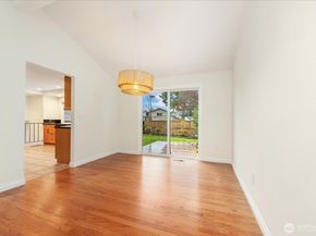 4321 NE 22nd Court, Renton WA 98059