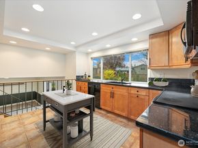 4321 NE 22nd Court, Renton WA 98059