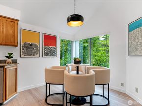 11719 NE 166th Ct, Bothell WA 98011
