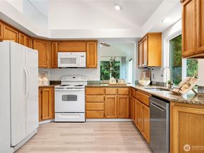 11719 NE 166th Ct, Bothell WA 98011