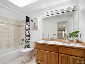 11719 NE 166th Ct, Bothell WA 98011