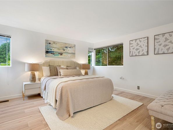 11719 NE 166th Ct, Bothell WA 98011