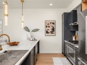 1244 15th Avenue E 9, Seattle WA 98112