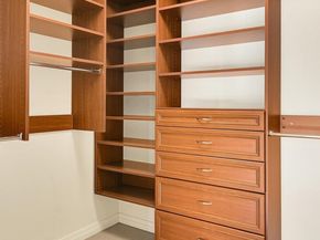 500 106 Avenue NE 2211, Bellevue WA 98004