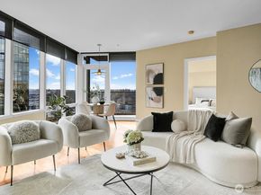 500 106 Avenue NE 2211, Bellevue WA 98004