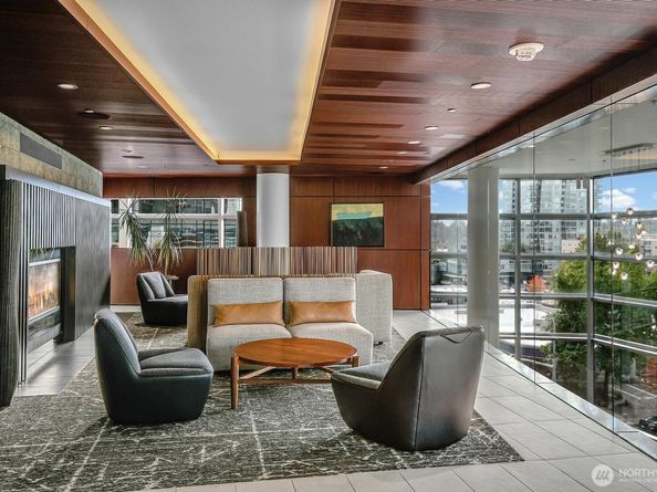 500 106 Avenue NE 2211, Bellevue WA 98004