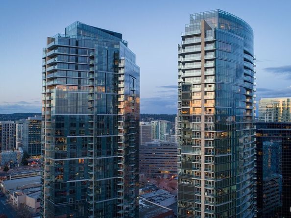500 106 Avenue NE 2211, Bellevue WA 98004