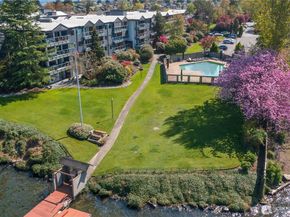 2501 Canterbury Lane E 221, Seattle WA 98112