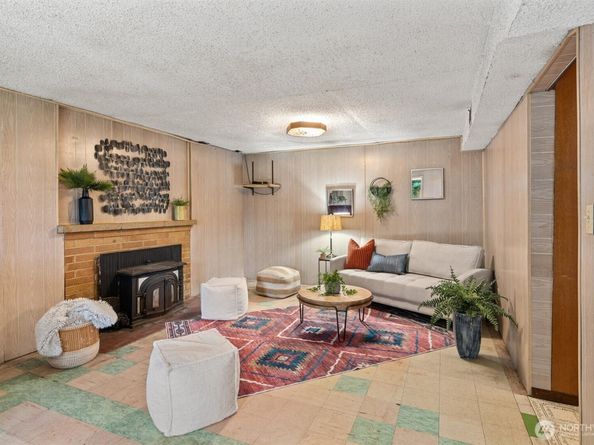 11453 163rd Avenue SE, Renton WA 98059