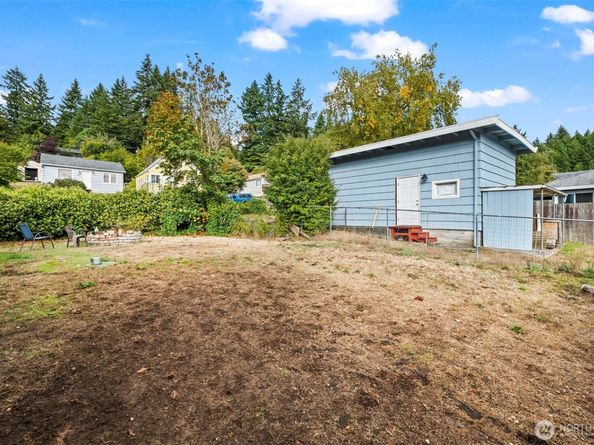 1180 Dorothy Avenue NW, Bremerton WA 98312