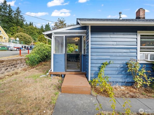 1180 Dorothy Avenue NW, Bremerton WA 98312