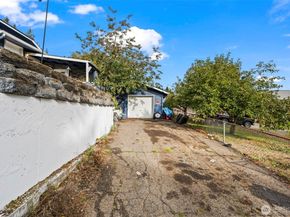 1180 Dorothy Avenue NW, Bremerton WA 98312