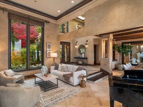 3639 W Mercer Way, Mercer Island WA 98040