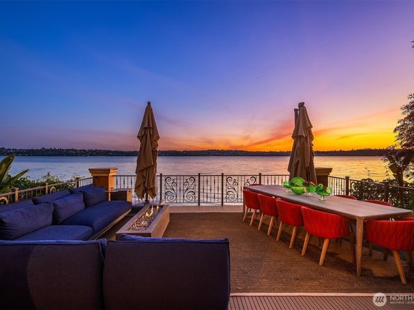 3639 W Mercer Way, Mercer Island WA 98040
