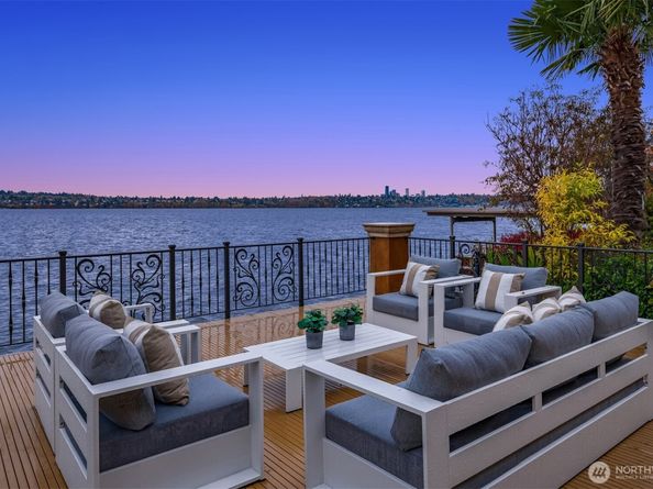 3639 W Mercer Way, Mercer Island WA 98040