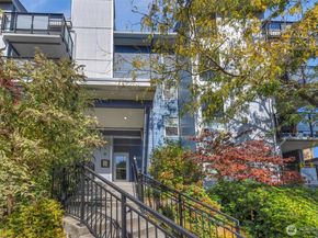2510 W Bertona Street 322, Seattle WA 98199