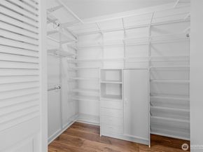 2510 W Bertona Street 322, Seattle WA 98199