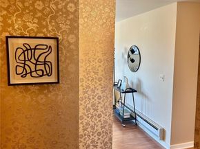 2510 W Bertona Street 322, Seattle WA 98199