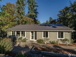 3212 View Drive NW, Bremerton WA 98312