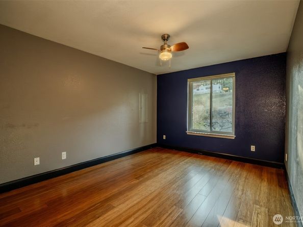 3212 View Drive NW, Bremerton WA 98312